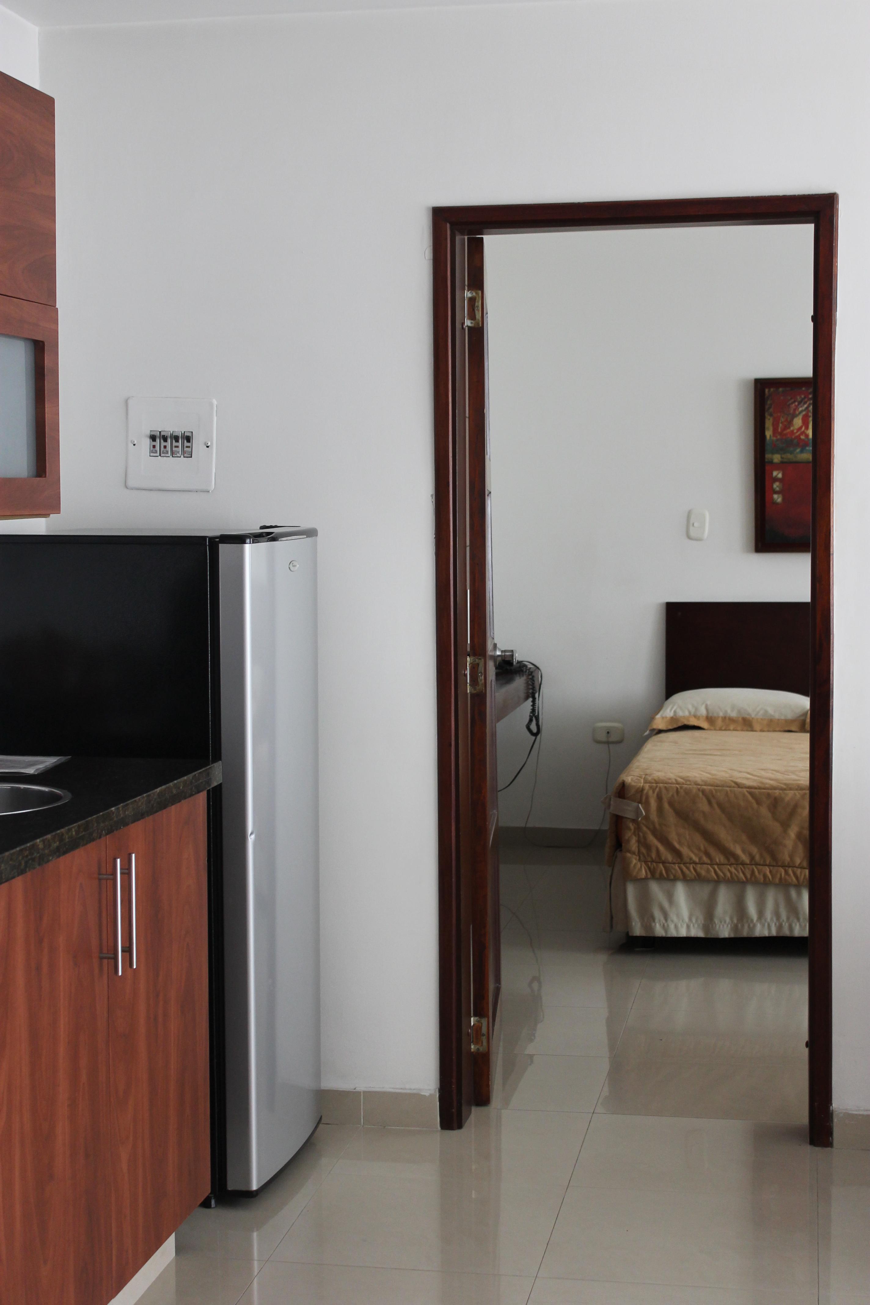 Hotel Cuarta Avenida Кали Экстерьер фото